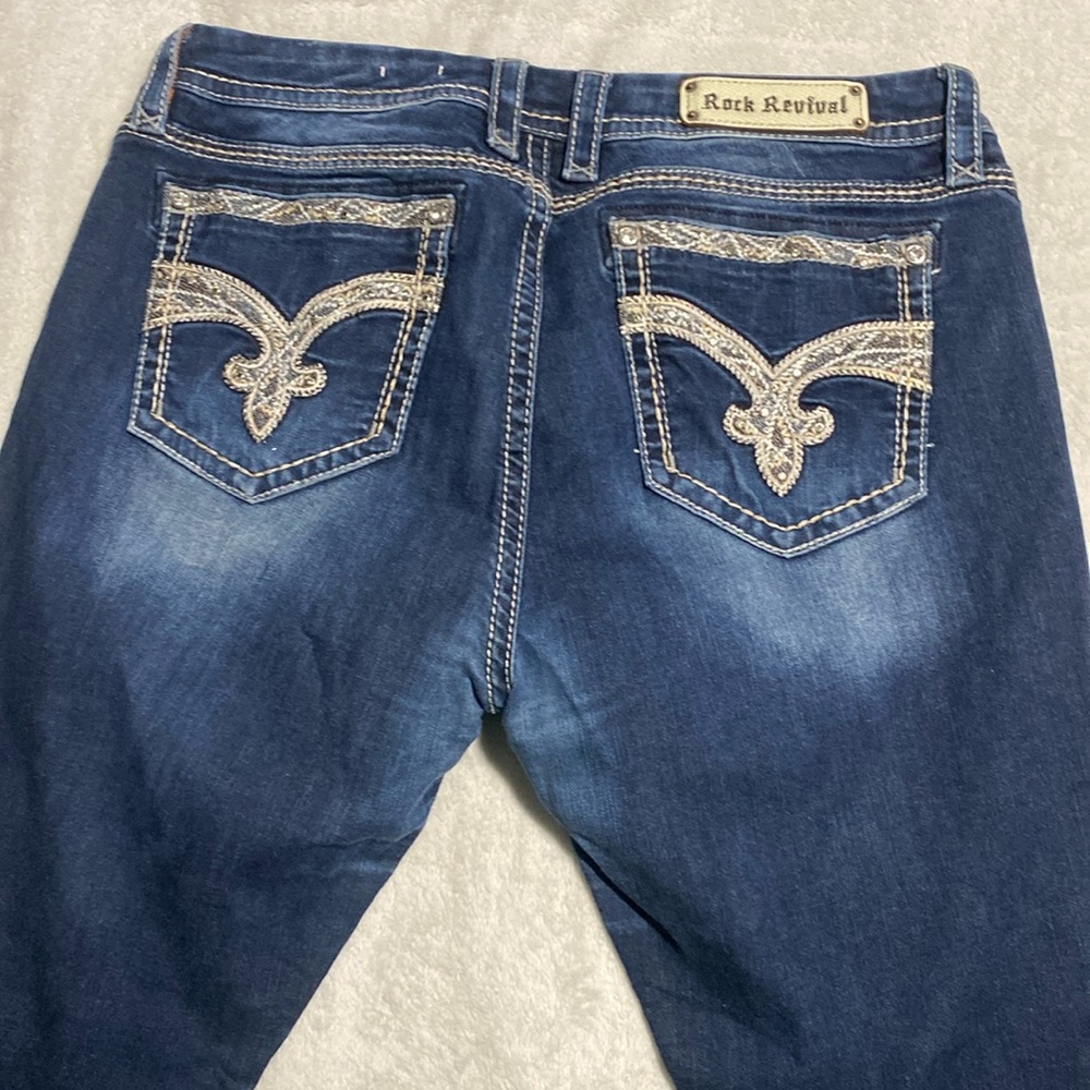 Rock Revival mid rise, curvy boot denim jeans 
Size 36